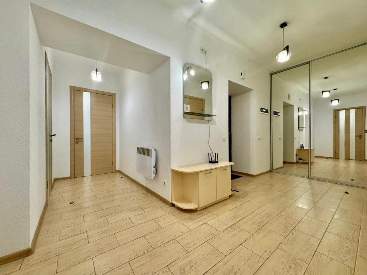 Apartpoltava Стильні Білосніжні Апартаменти, 2-Окремі Кімнати , Документи Для Відрядження , Банківський Чек Dış mekan fotoğraf