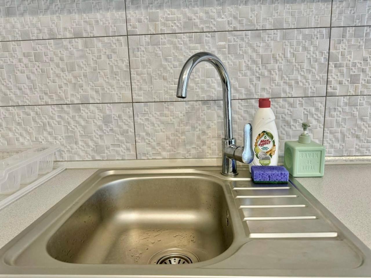 Apartpoltava Стильні Білосніжні Апартаменти, 2-Окремі Кімнати , Документи Для Відрядження , Банківський Чек Dış mekan fotoğraf